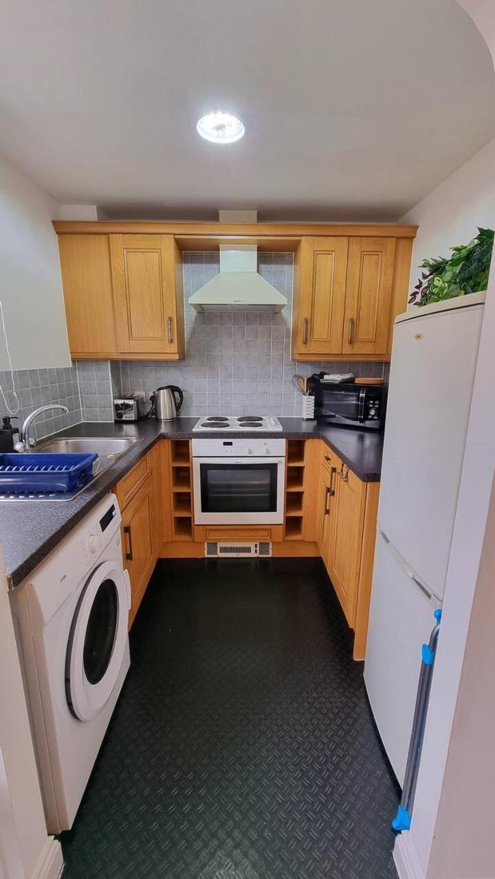 Appartement No 62 Fivedom - Charming & Cosy à Southampton Extérieur photo